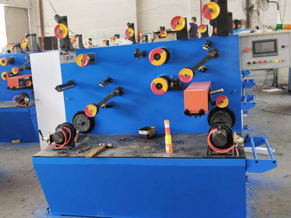 BM2CJ255A precision rewinding machine