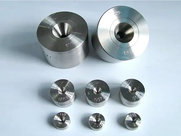 PCD Drawing Die Polycrystalline Diamond Drawing Die Drawing Machine PCD Die